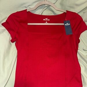 Hollister Women's Red Short Sleeve Top
